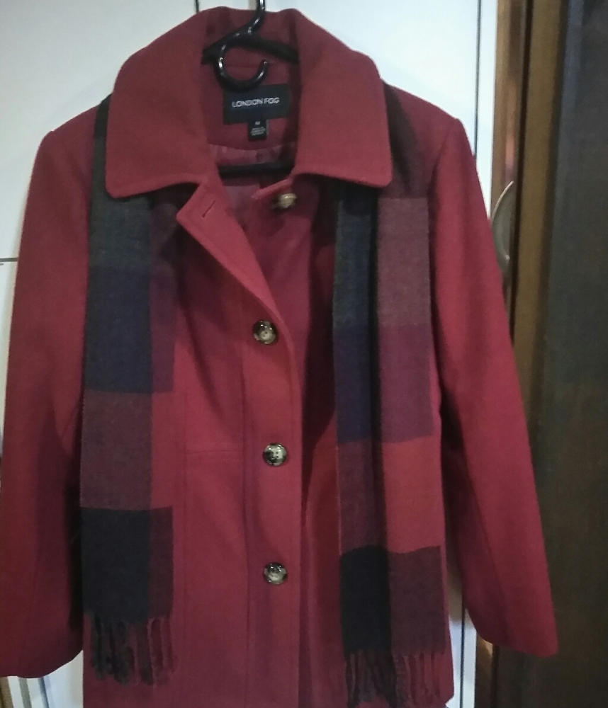 London Fog Wool coat w/scarf